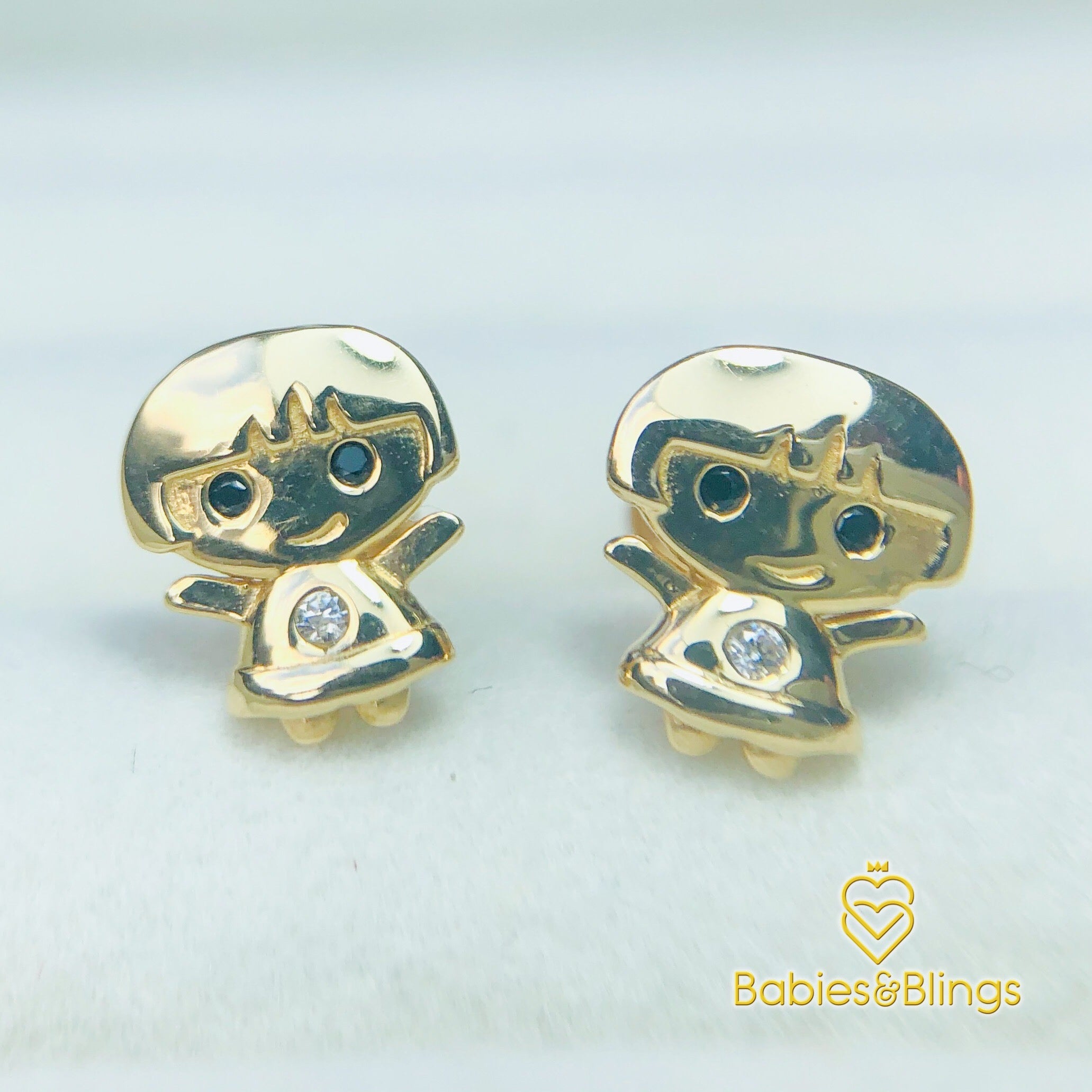 18k Gold Cutie Girl with Screwback Lock